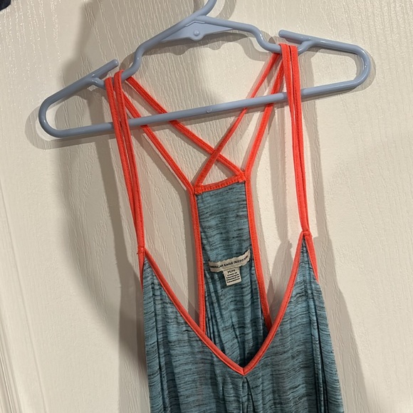 Blue tank top - Picture 2 of 4